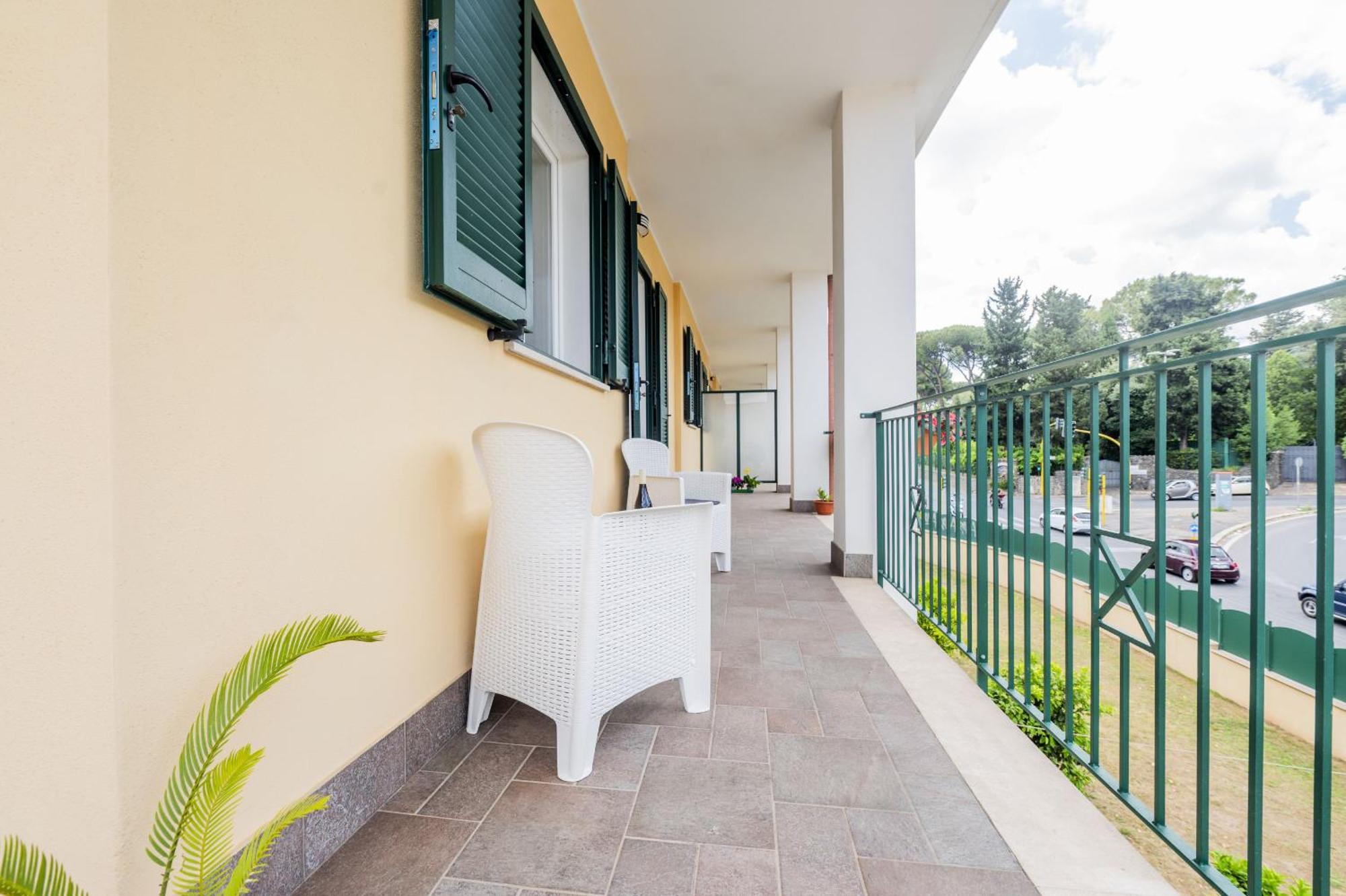 Terraced By The Ancient Appian Way 6 Apartment *